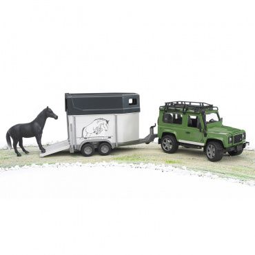 02592 Игрушка из пластмассы Bruder Внедорожник Land Rover Defender с прицепом и лошадью