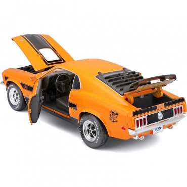 31453 Машинка die-cast 1970 Ford Mustang Mach 1, 1:18,  оранжевая с принтом, открывающиеся двери