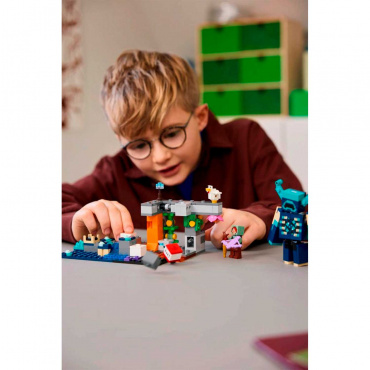 21274 Конструктор Майнкрафт "Встреча с надзирателем" 21274 Конструктор Майнкрафт "Встреча с надзирателем"