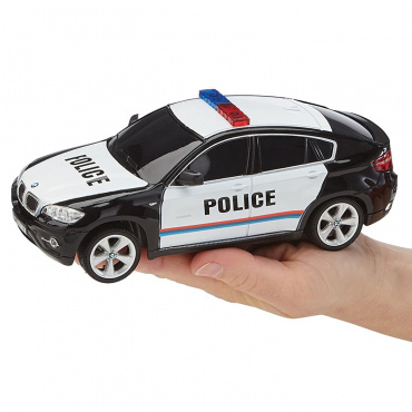 24655 Игрушка Полицейский автомобиль BMW X6 на радиоуправлении (1:24), 8+