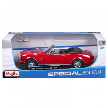 31684 Машинка die-cast 1967 Chevrolet Camaro SS 396 Convertible, 1:18, красная, открывающиеся двери