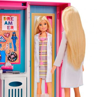 GBK10 Игровой набор Barbie Гардеробная комната