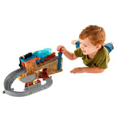 DMV91 Игровой набор "Создатель поездов" серии Томас и его друзья