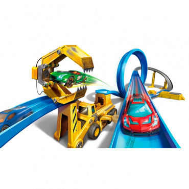 44166 Игровой набор Гоночный трек "Уничтожение" Construction METAL MACHINES