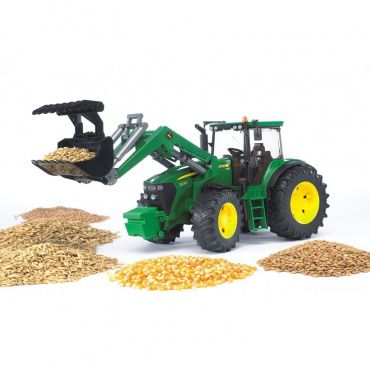 03051 Игрушка из пластмассы Трактор John Deere 7930 с погрузчиком