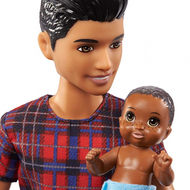GRP14 Кукла Кен Няня с малышом и аксессуарами
