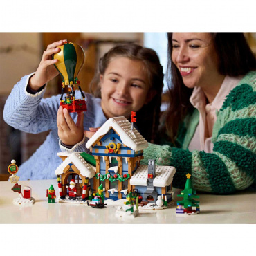 10339  Конструктор Icons "Почтовое отделение Санты "