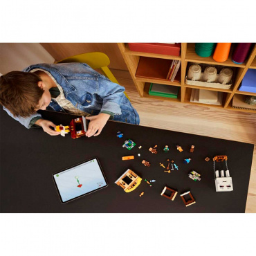 21273 Конструктор Майнкрафт "Нападение на деревню воздушных шаров Гаста"