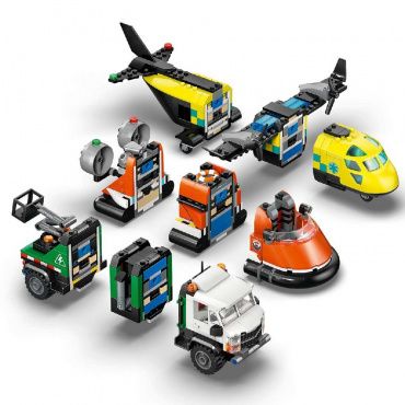 60505 Конструктор Сити "Самолет, сервисный грузовик и судно на воздушной подушке"