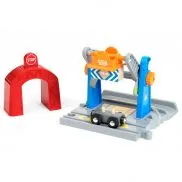 33827 BRIO Smart Tech Тоннель с подъёмным краном 16,9x16,2x11,6 см. (4 элемента), кор. 29х13х20 см.